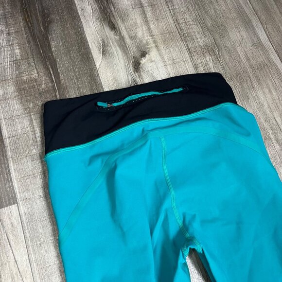 Lululemon Athletic Smooth Stride Crop Yoga Pants Viridian Black Women’s Size 4 - Picture 6 of 9